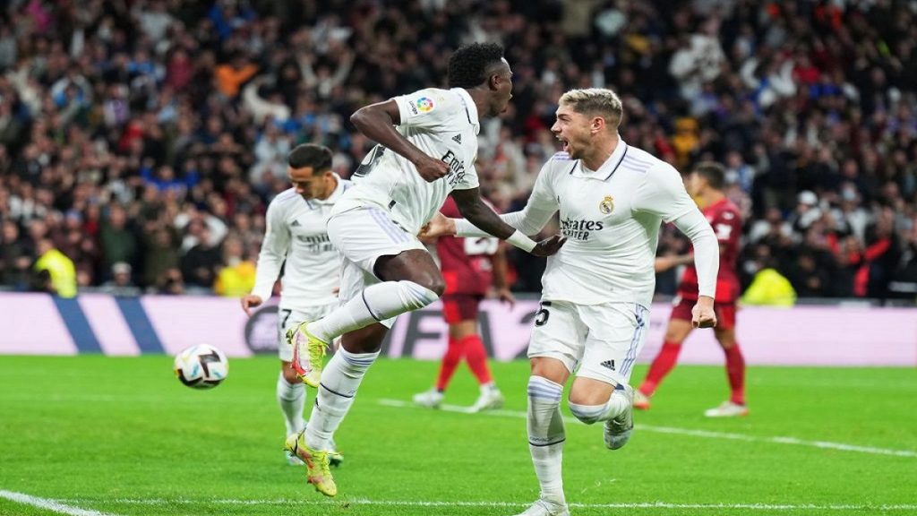 Real Madrid beat Sevilla