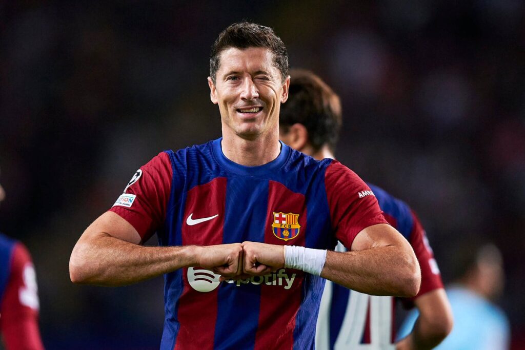 Robert Lewandowski decides his Barcelona future